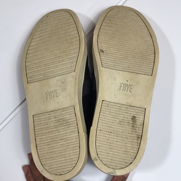 🍄 Frye Ivy Black Slip-On Sneakers - Picture 3 of 14